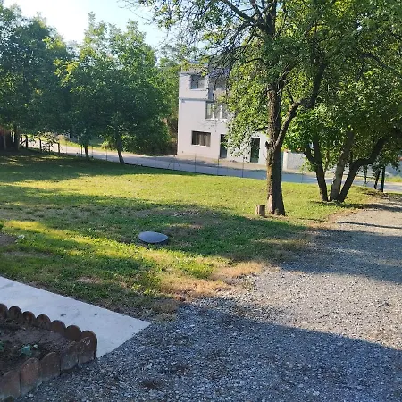 Vitovnicki Mir Villa