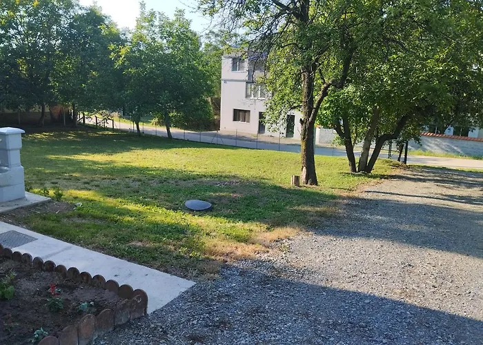 Vitovnicki Mir Villa